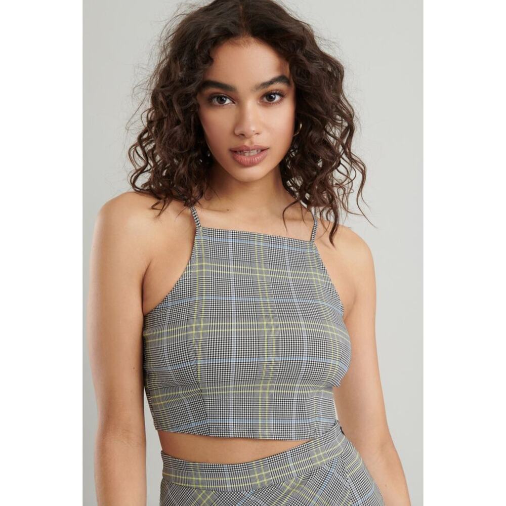 Garage Regina Halter Plaid Cropped Fitted Stretch‎ Retro Inspired Strappy Medium